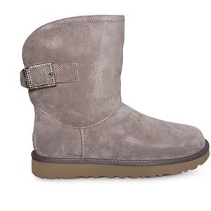 Brand New Ugh Remora Buckle Boots